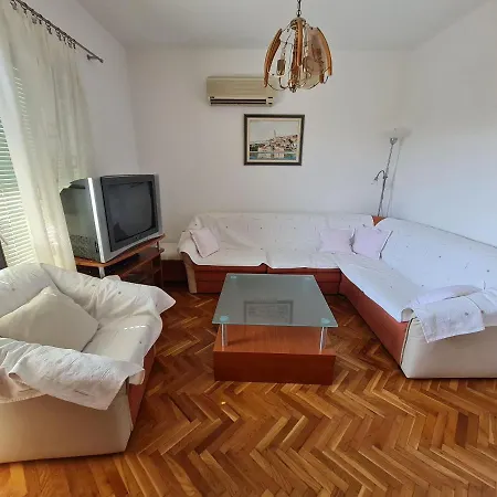 Apartamento Kolar