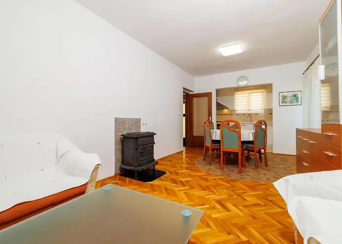 Kolar Lejlighed Novi Vinodolski