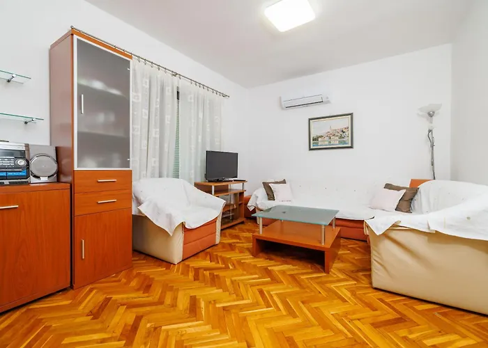 Kolar 아파트 노비비노돌스키