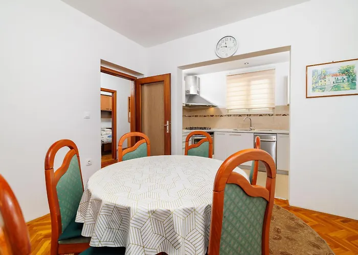 Kolar Lejlighed Novi Vinodolski